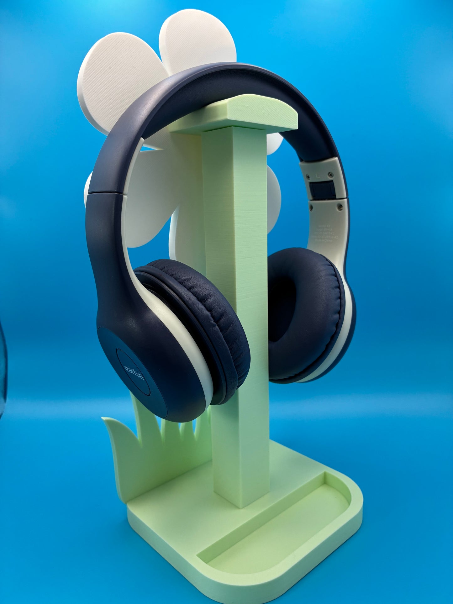 Daisy Headphone Stand